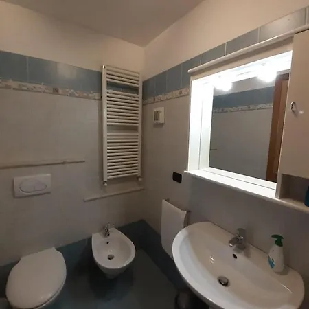 Il Patio בית הארחה מנרולה