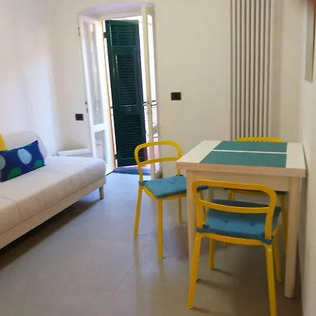 Il Patio מנרולה