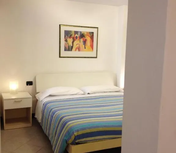 Il Patio 3* 마나롤라